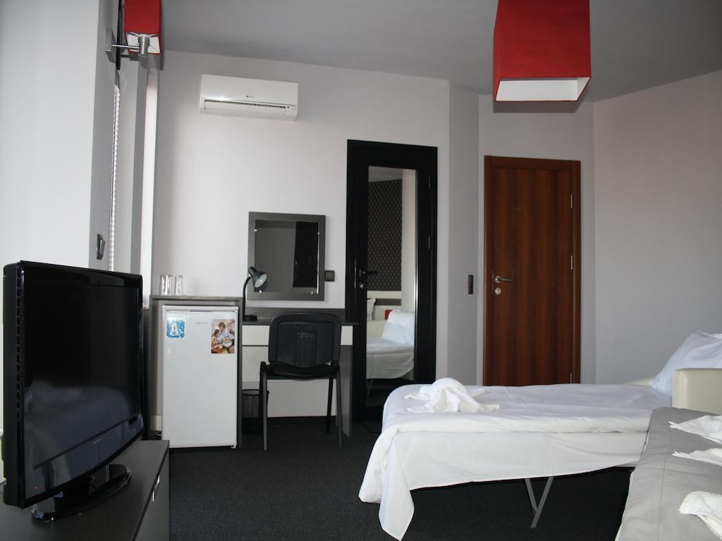 Hotel Gran Via Burgas City Exterior foto