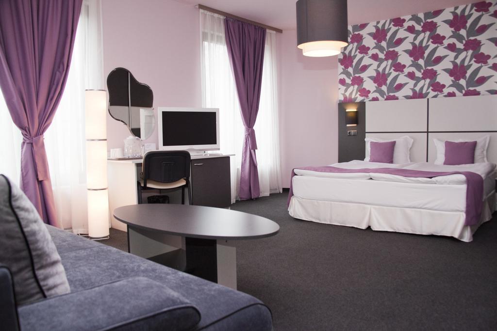 Hotel Gran Via Burgas City Exterior foto