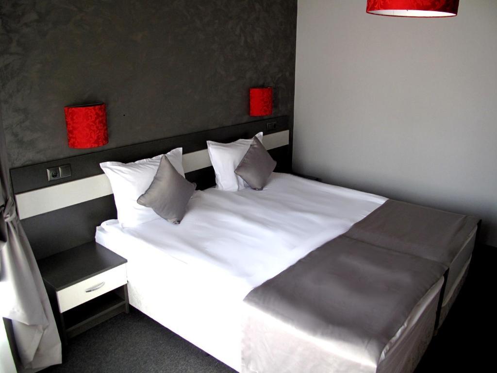 Hotel Gran Via Burgas City Exterior foto
